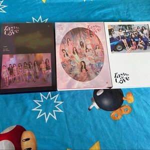 (4) TWICE albums